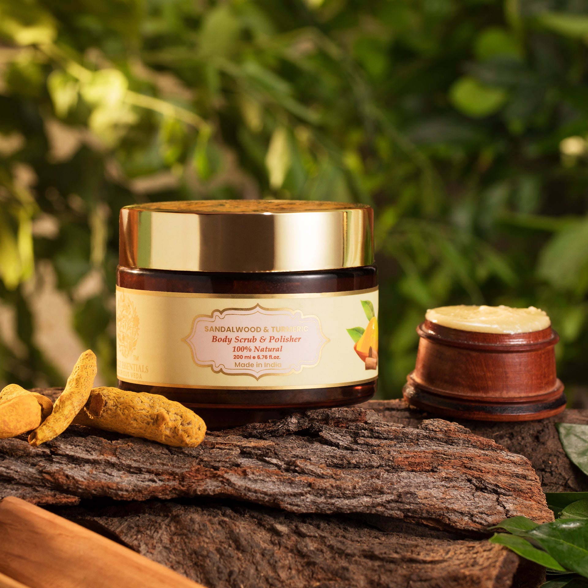 Sandalwood & Turmeric Body Scrub & Polisher